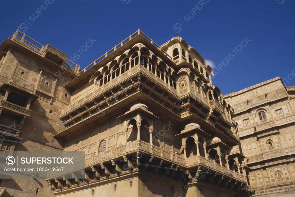 India, Rajasthan, Jaisalmer, Jaisalmer Fort Built In 1156 By Rajput Ruler Jaisala And Is The Second Oldest Fort In Rajasthan.