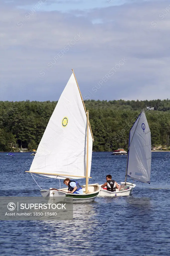 Usa, New Hampshire, Meredith , Sailing Dingies On Lake Winnipesaukee