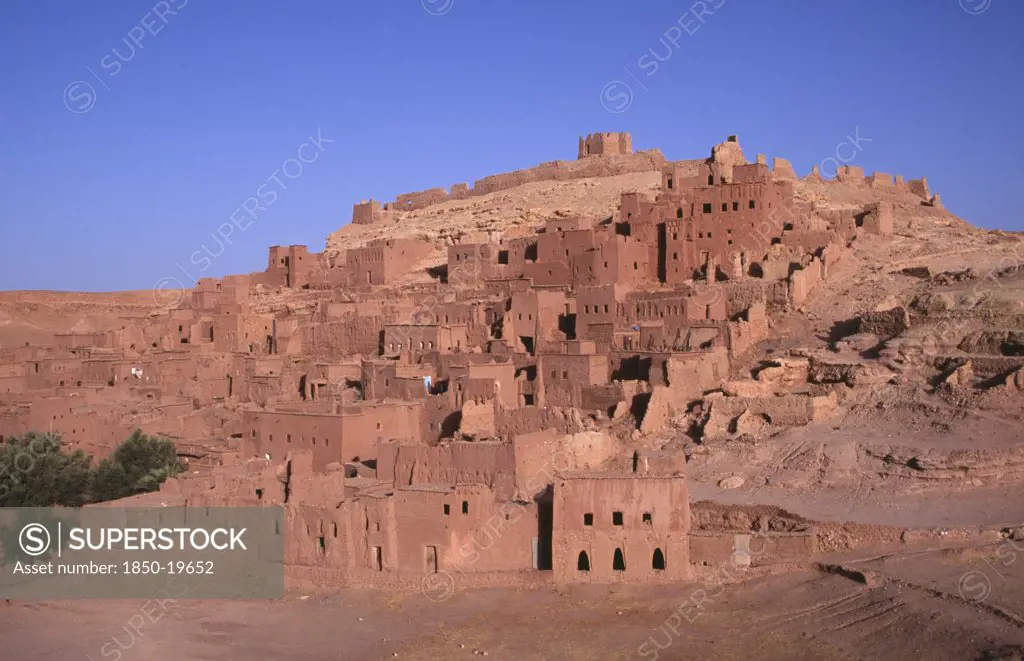 Morocco, Ait Benhaddou, Kasbah And Hill Town Used In Films Such As Jesus Of Nazareth And Lawrence Of Arabia.