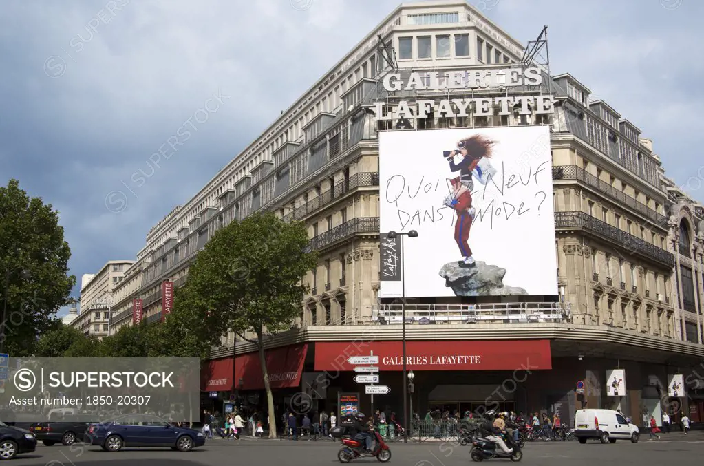 France, Ile De France, Paris, The Front Of Galeries Lafayette Department Store