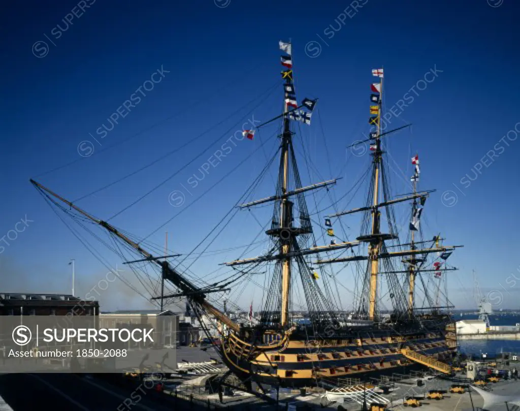 England, Hampshire, Portsmouth, Hms Victory In Portsmouth Dockyard.