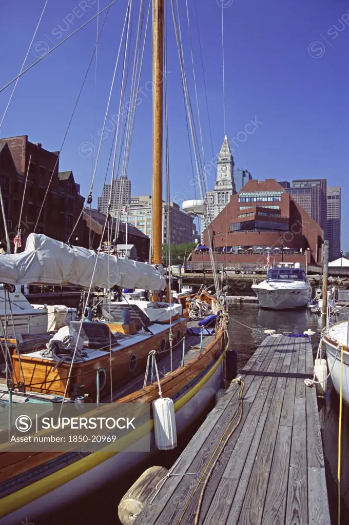 Usa, Massachusetts, Boston, Yacht Moored In Boston Harbour