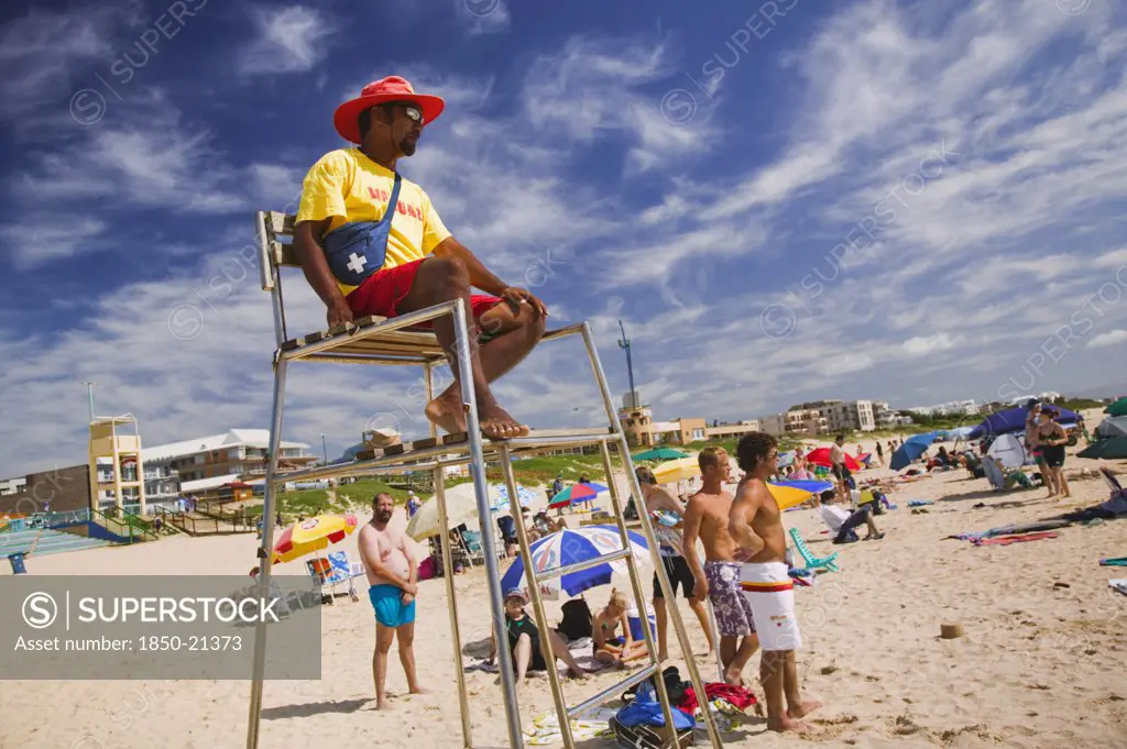 South Africa, Eastern Cape, JeffreyS Bay, Lifeguard On Duty In The Sufer'S Mecca.