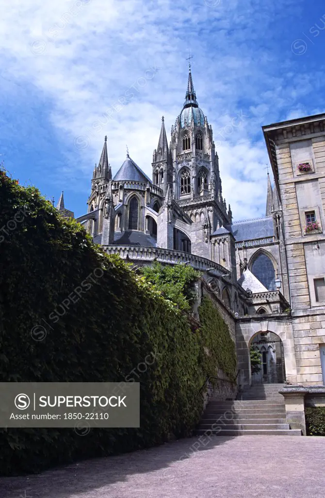 France, Normandy, Bayeux, Notre Dame Cathedral.