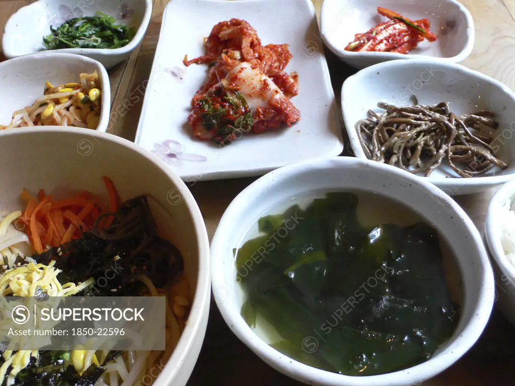 Korea, South, Seoul, Insadong - Traditional Bibimba Meal At Parksee Moolko On Jebee Restaurant