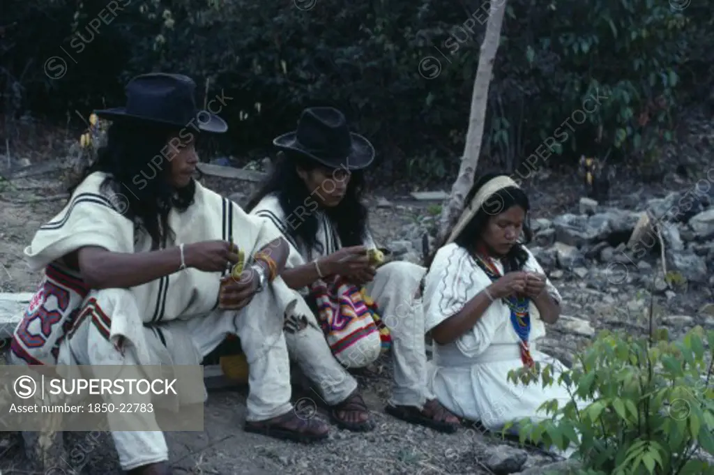 Colombia, Sierra Nevada De Santa Marta, Ika, Ika  Children Of The Chaparro Family Beside Grave Of Their Father An Ika Leader Murdered By Paramilitaries Linked To The Colombian Army. Arhuaco Aruaco Indigenous Tribe Mourning Funeral Death American Colombia Dad Hispanic Indegent Kids Latin America Latino Religion South America  Arhuaco Aruaco Indigenous Tribe Mourning Funeral Death American Columbia Dad Hispanic Indegent Kids Latin America Latino Religion South America Religious