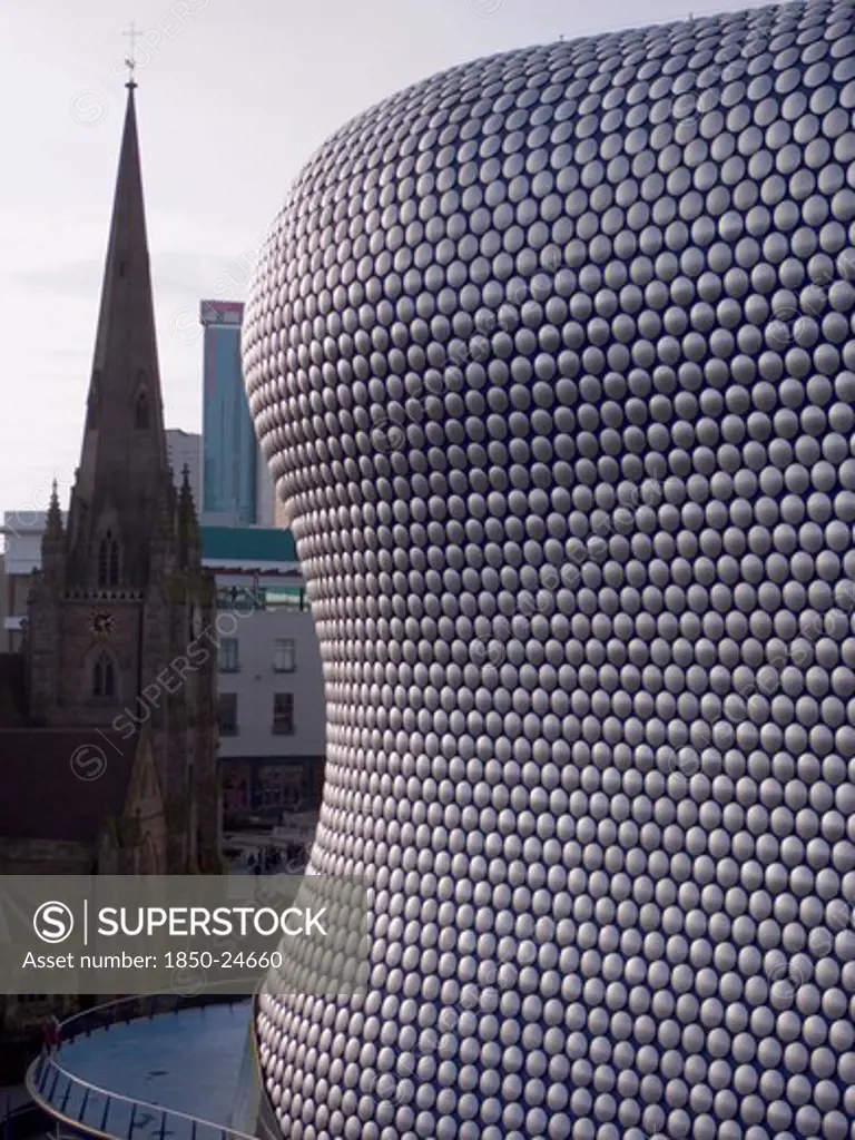 England, West Midlands, Birmingham, Exterior Of Selfridges Department Store In The Bullring Shopping Centre.