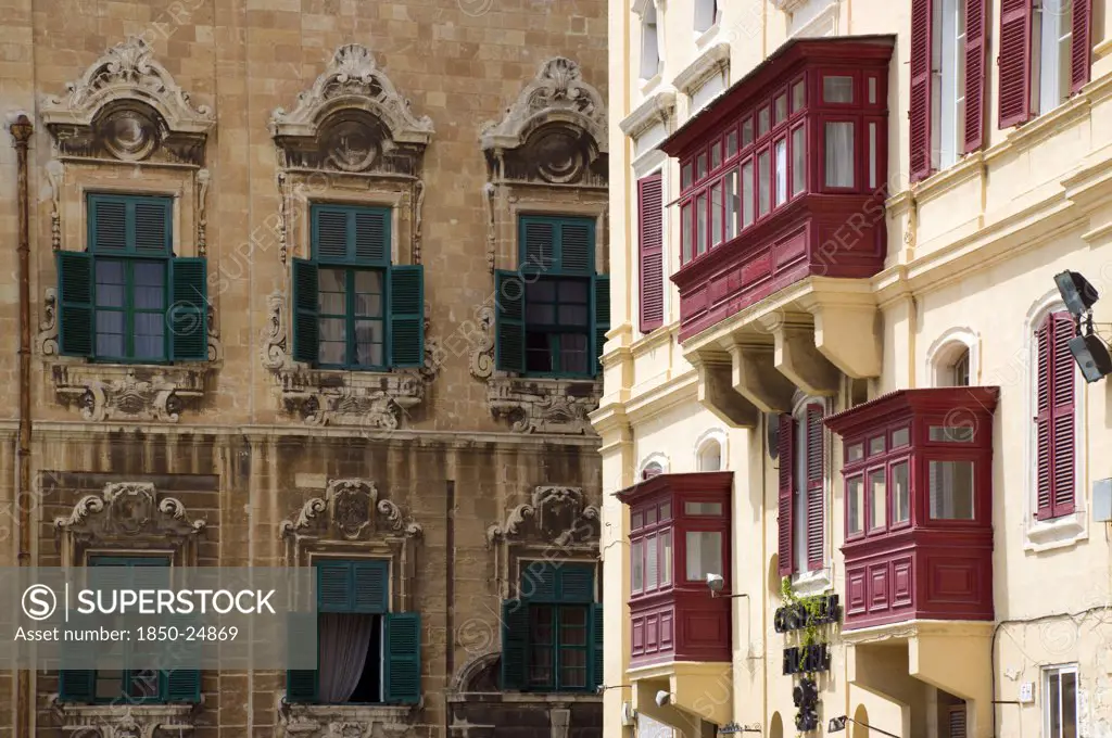 Malta, Valletta, 'The Auberge De Castille The Official Seat Of The Knights Of The Langue Of Castille, Leon And Portugal Designed By The Maltese Architect Girolamo Cassar In 1574, Now The Office Of The Prime Minister, And The Hotel Castille With Red Balconies'