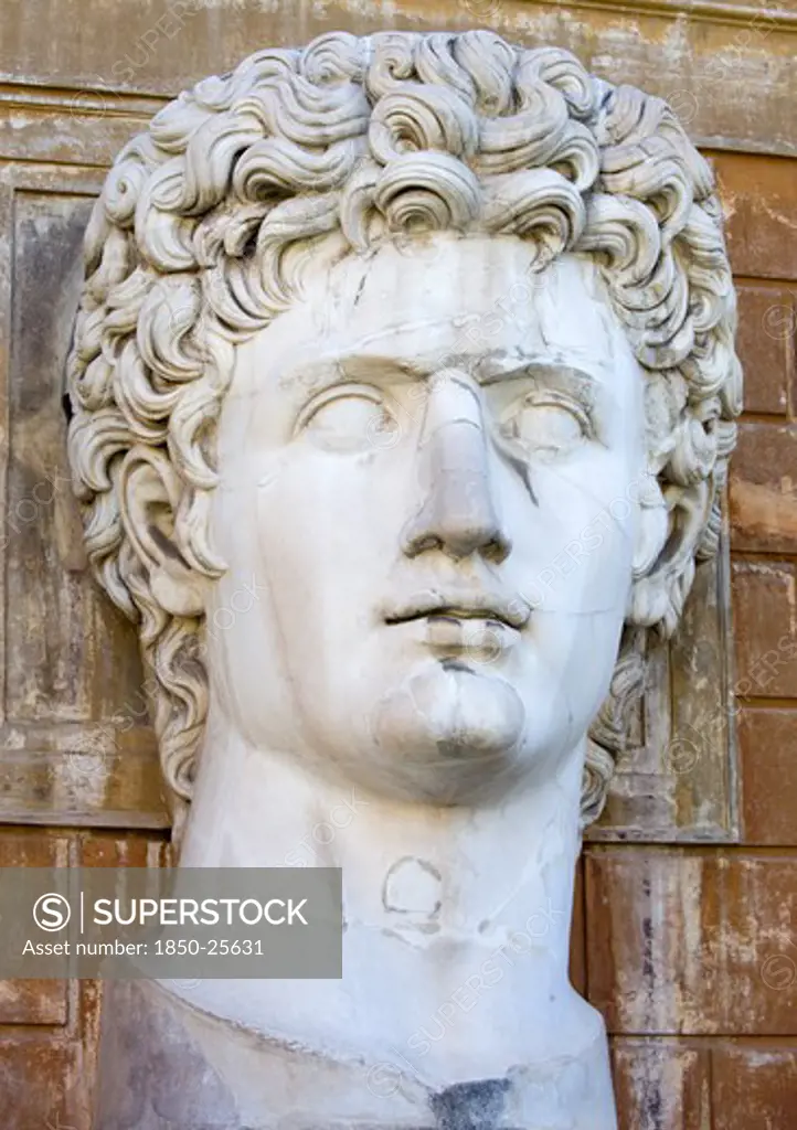Italy, Lazio, Rome, Vatican City Museums A Large Bust Of Caesar Augustus In The Courtyard Of The Belvedere Palace
