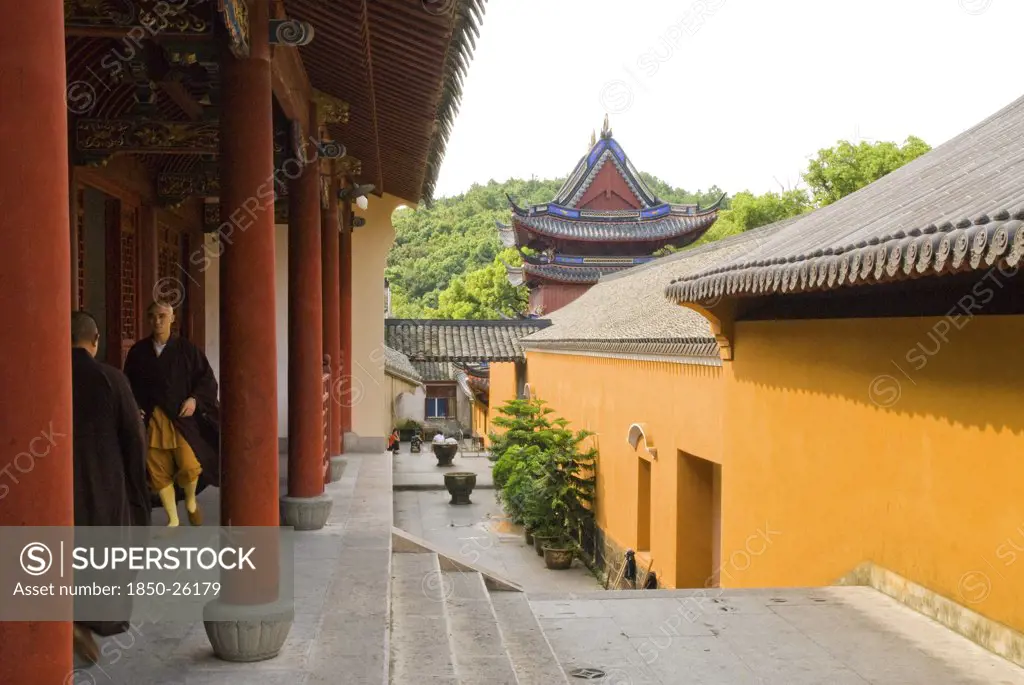 China,  Zhejiang , Putuoshan, Monk'S Quarters At Puji Temple. While This Buddhist Temple'S Origins Go Back To The Tang Dynasty It Was Completed In 1731 During The Qing Dynasty