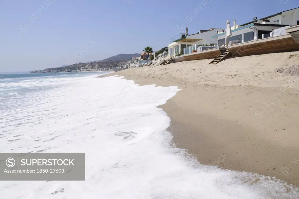 Usa, California, Los Angeles, 'Malibu Colony Beach, Malibu'