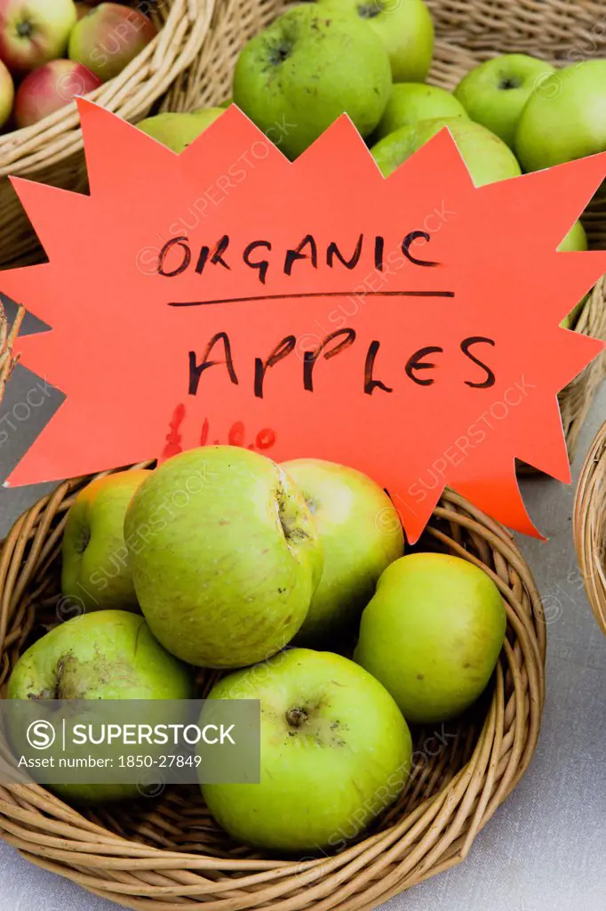 England, West Sussex, Findon, Findon Village Sheep Fair Baskets Of Organic Apples.