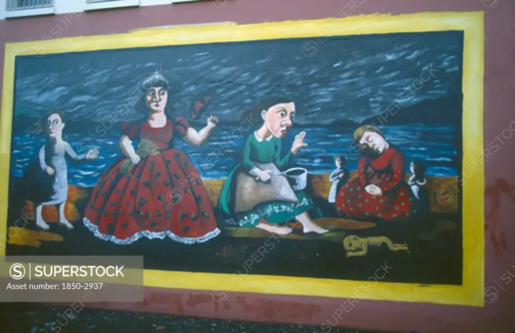 Ireland, North , Belfast, Mural On The Falls Road.
