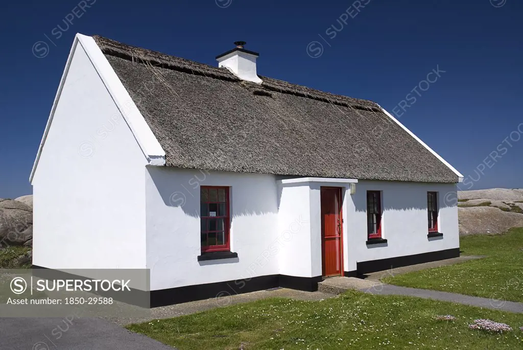 Ireland, County Donegal  , The Rosses Cruit Island, Holiday Cottage With Thatched Roof