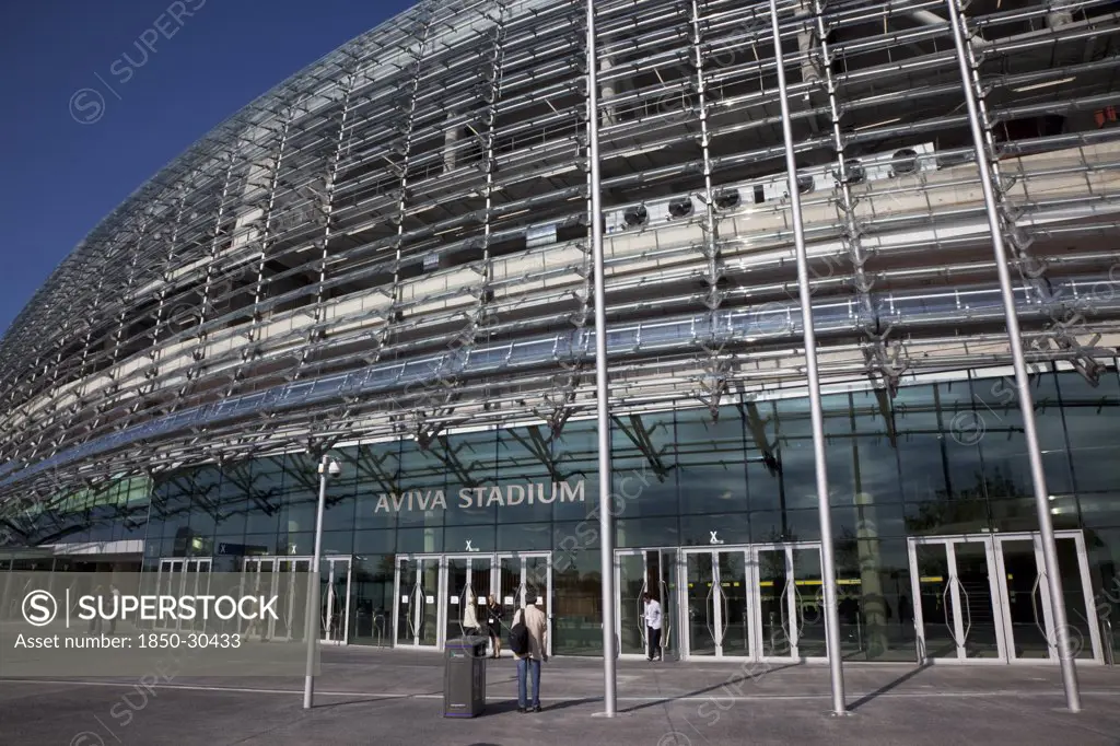 Ireland, County Dublin, Dublin City, Ballsbridge  Lansdowne Road  Aviva 50000 Capacity All Seater Football Stadium Designed By Populus And Scott Tallon Walker. A Concrete And Steel Structure With Polycarbonate Self Cleaing Glass Exterior Built At A Cost Of 41 Million Euros. Home To The National Rugby And Soccer Teams  Aslo Used As A Concert Venue.