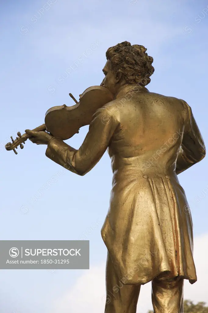 Austria Vienna, Johann Strauss statue in the Stadtpark