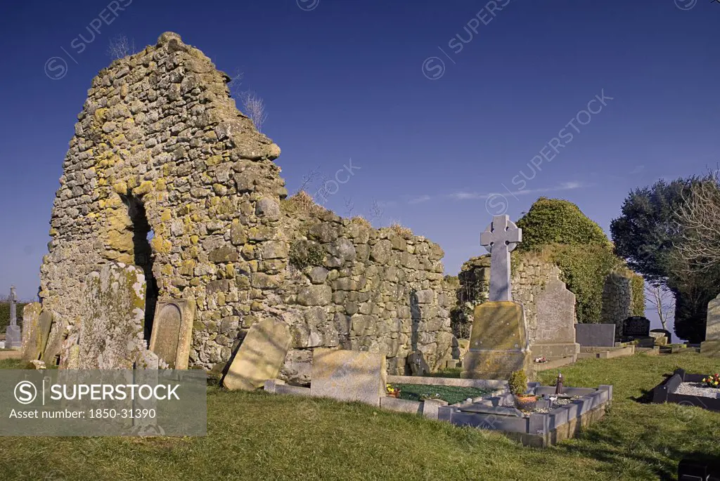 Ireland County Tyrone Ardboe, Abbey church ruins