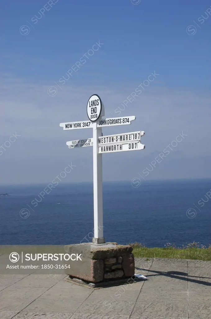 England, Cornwall, Lands End, Sign post detailing distances to John O Groats and New York