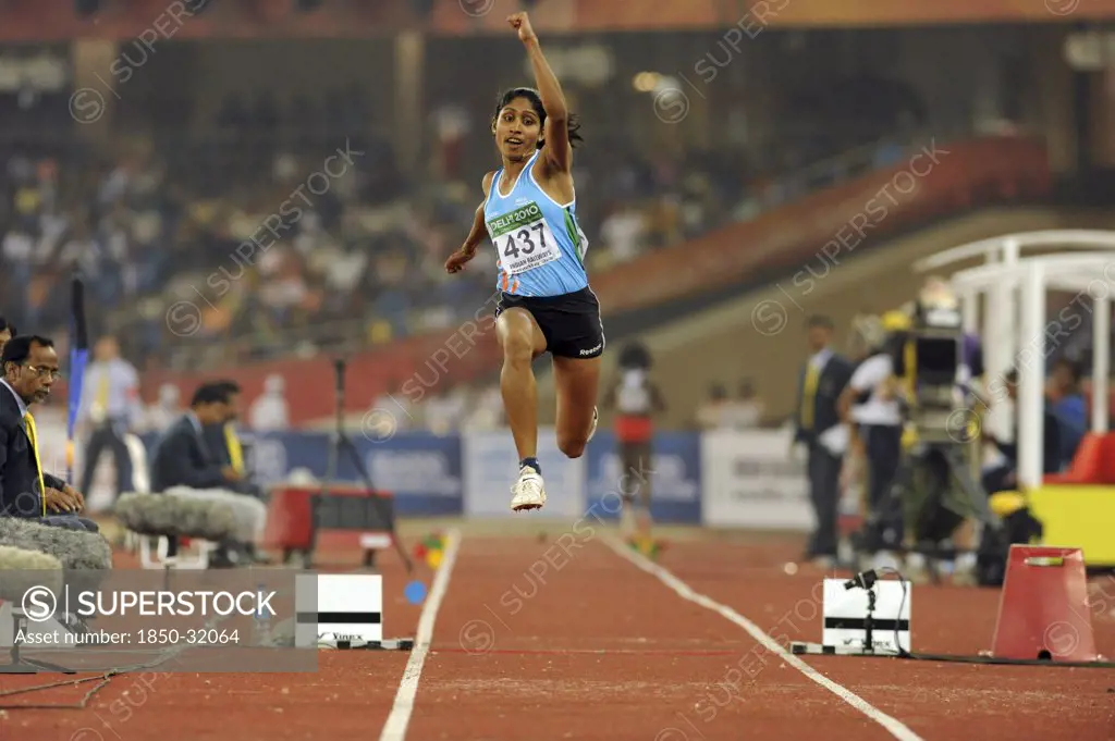 India, Delhi, 2010 Commonwealth games  Track events  Womens triple jump.