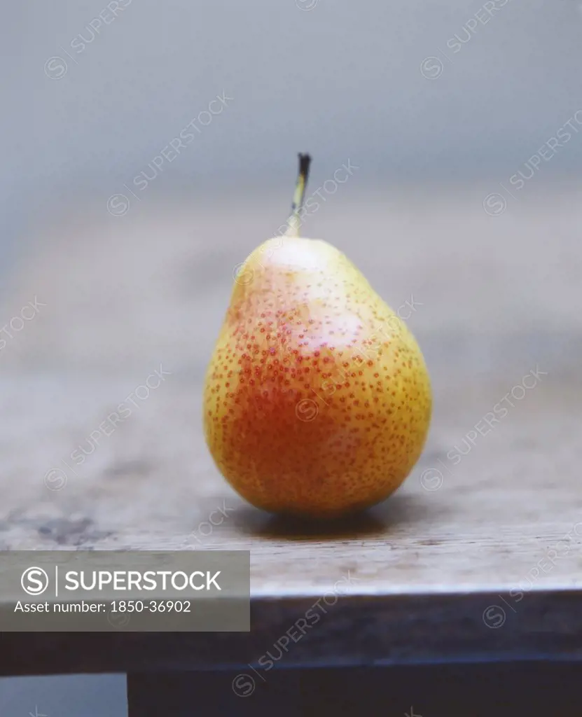 Pyrus communis, Pear