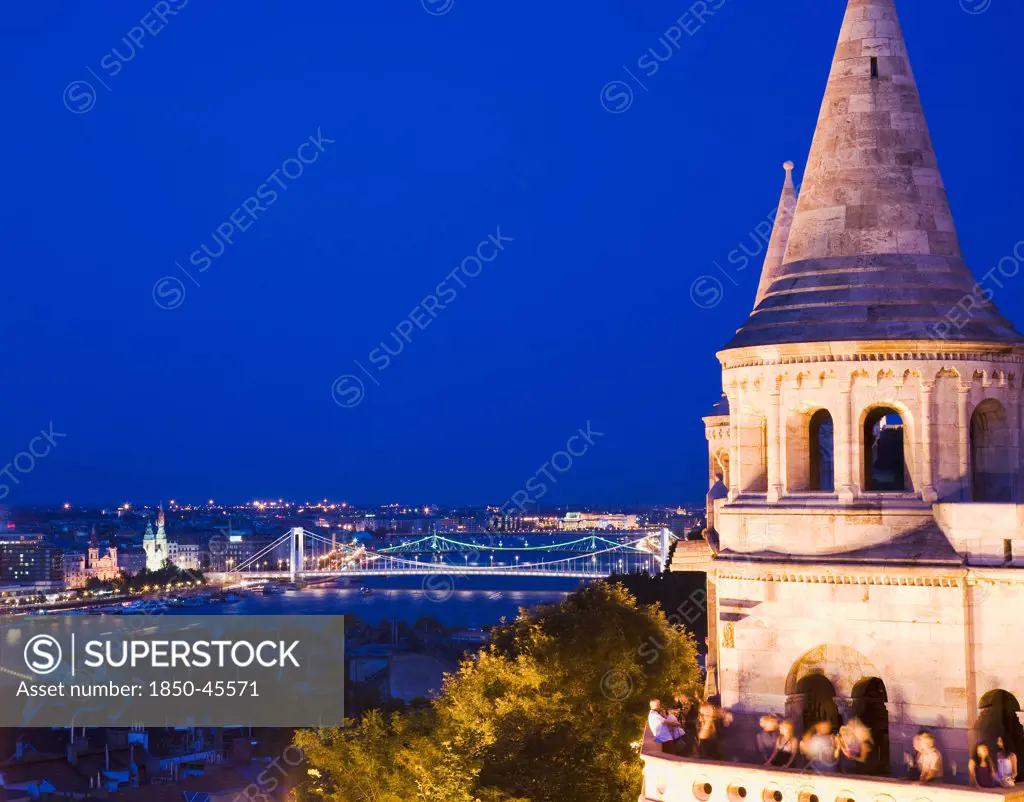 Hungary, Budapest, Buda Castle District, view over Danube and Pest from Fishermen's Bastion.