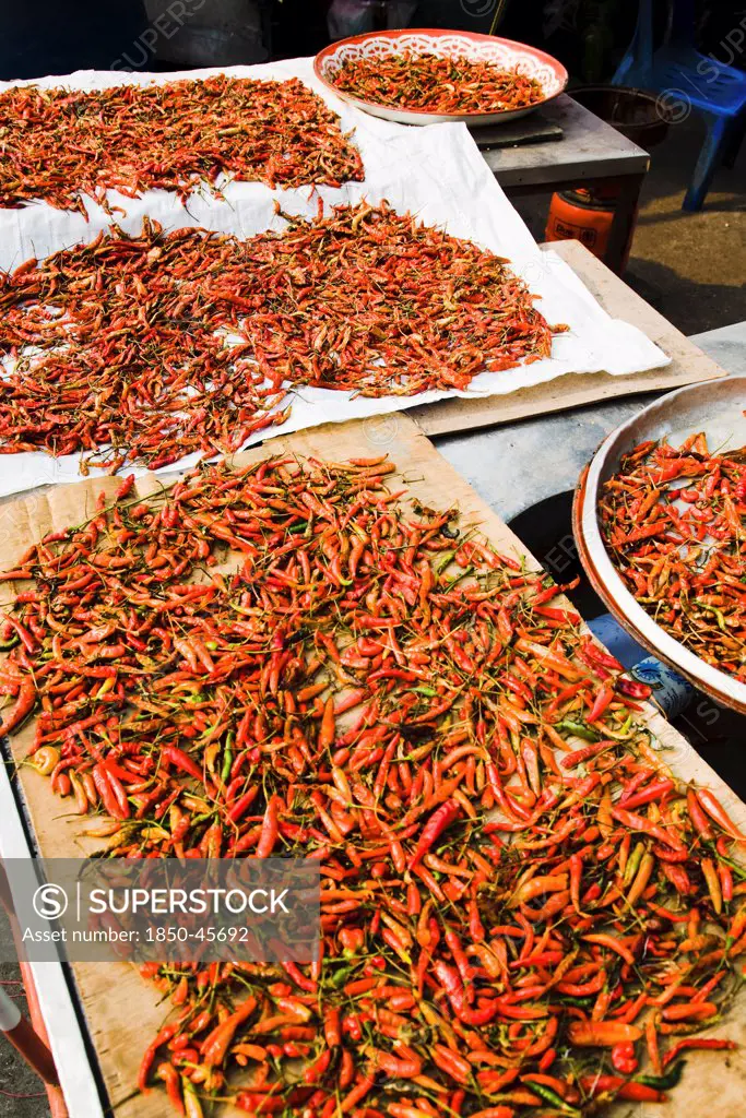 Thailand, Bangkok, Red chilis in Chinatown market.