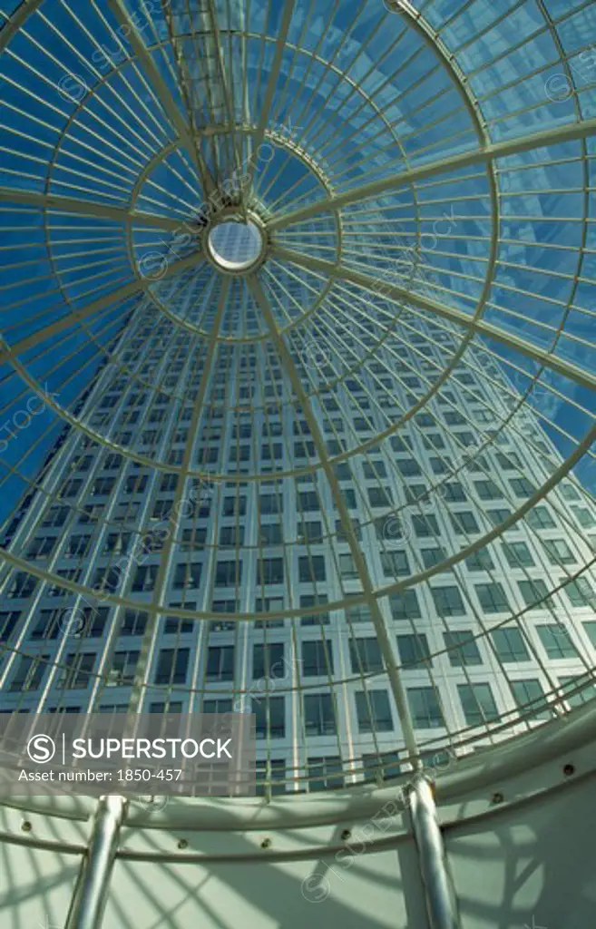 England, London, Canary Wharf. View Looking Up Through Atrium To Canada Tower