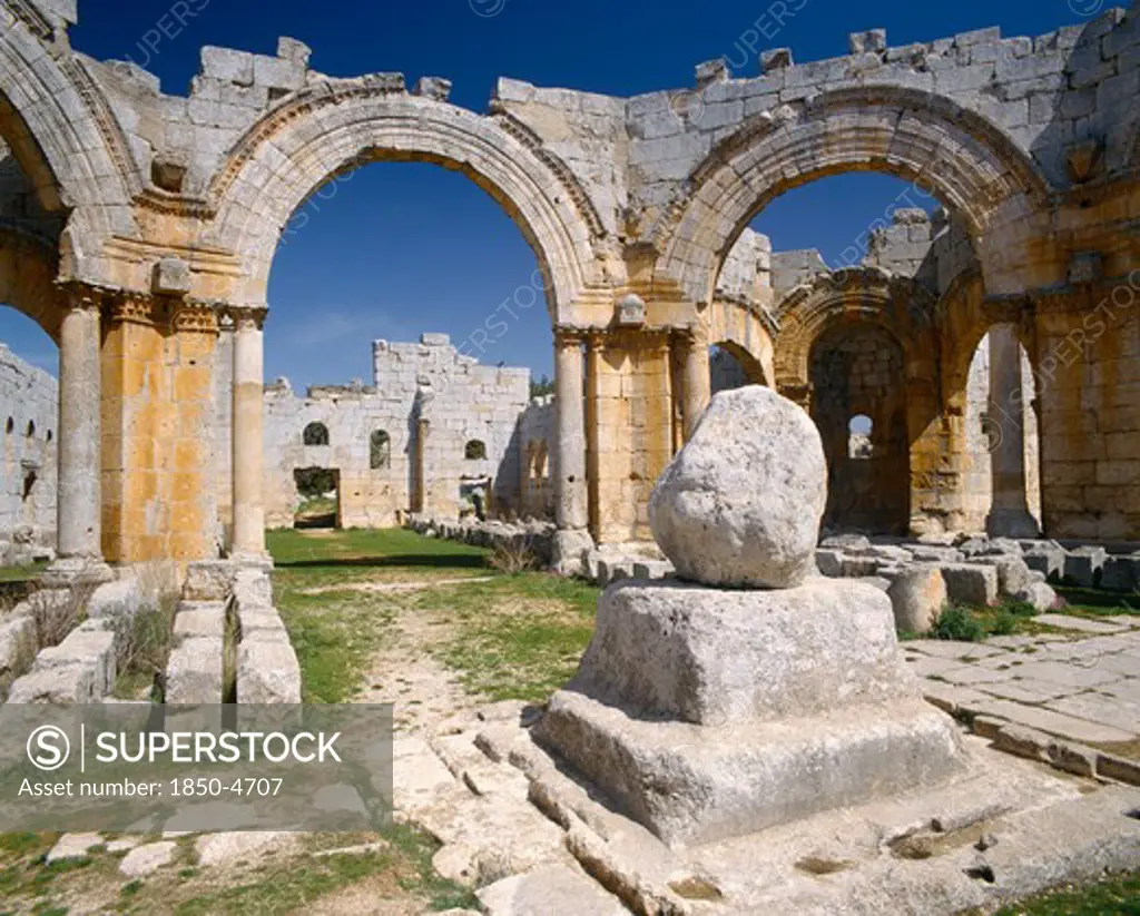 Syria, Near Aleppo, Qalaat Samaan, The Basilica Of St Simeon Interior Of Ruins.