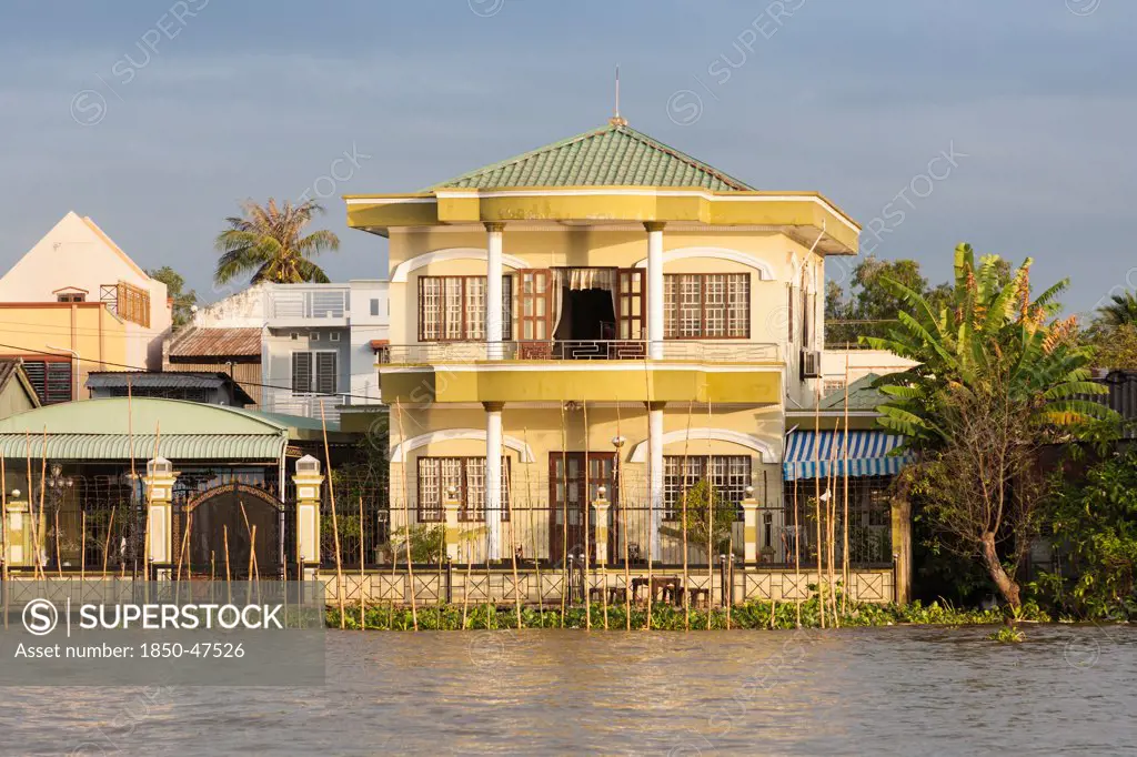 Vietnam, Mekong Delta, Opulent riverside home near Cai Rang and Can Tho.