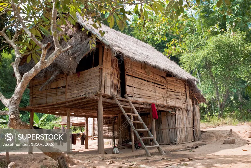 Laos, Mekong, Bamboo Hut in Village next to the Mekong River.