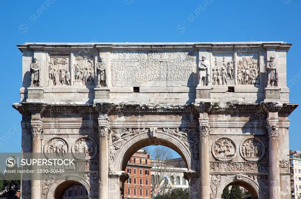 Italy, Lazio, Rome, The Arch of Constantine.