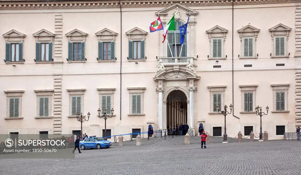 Italy, Lazio, Rome, Palazzo del Quirinale official residence of the Italian President.