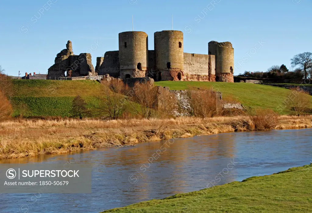 Wales, Denbighshire, Rhuddlan, Rhuddlan Castle overlooking the river Clwyd built in 1277 by King Edward 1 following the first Welsh war.