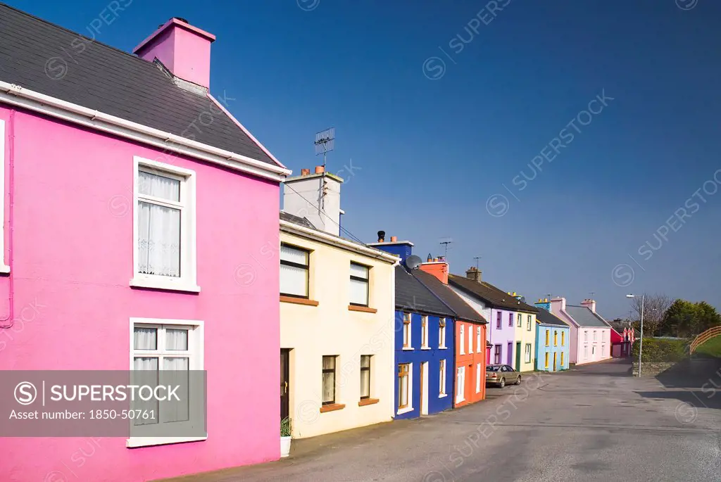 Ireland, County Cork, Eyeries, The colourful village of Eyeries on the Beara Peninsula.