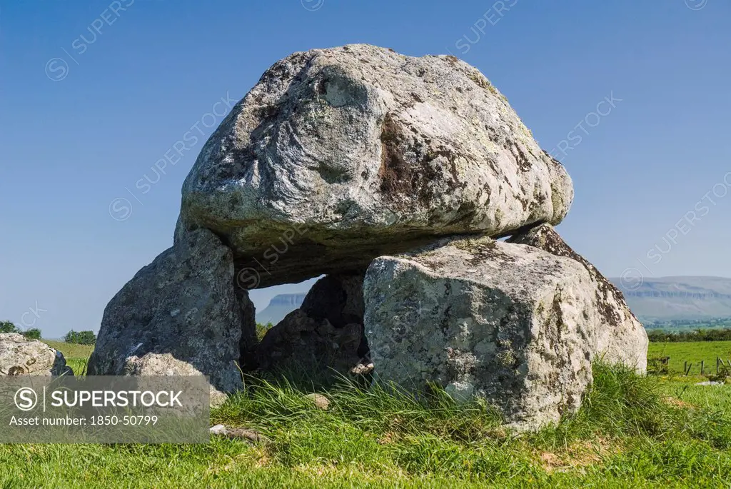 Ireland, County Sligo, Carrowmore, Dolmen at Carrowmore Megalithic site 4000 BC approx.