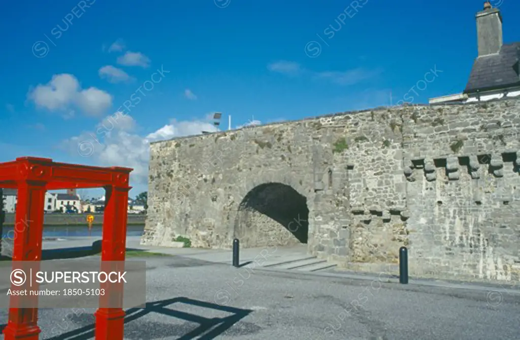 Ireland, County Galway, Galway City, Spanish Arch Battlements & Museum.