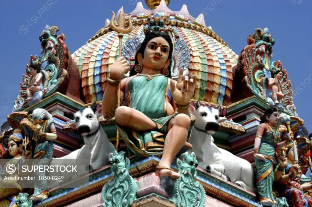 Singapore, Central, Chinatown, Sri Mariamman Temple. Detail Of Brightly Coloured Hindu Carvings Dating From 1862