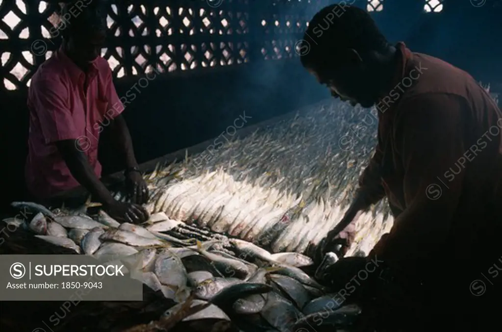 Gambia, Industry, Smoking Fish