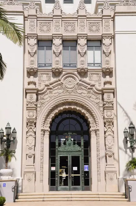 Usa, California, Los Angeles, 'Doorway, Beverly Hills City Hall'