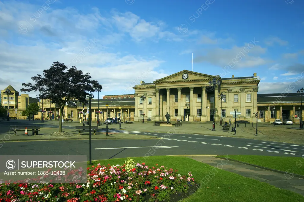 UK - England, Yorkshire, Huddersfield, St Georges Square with classical railway station