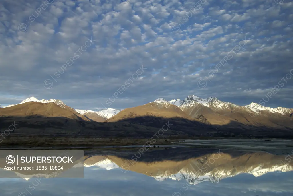 New Zealand, South Island, Queenstown - near, View over Lake Wakatipu to the Southern Alps 
