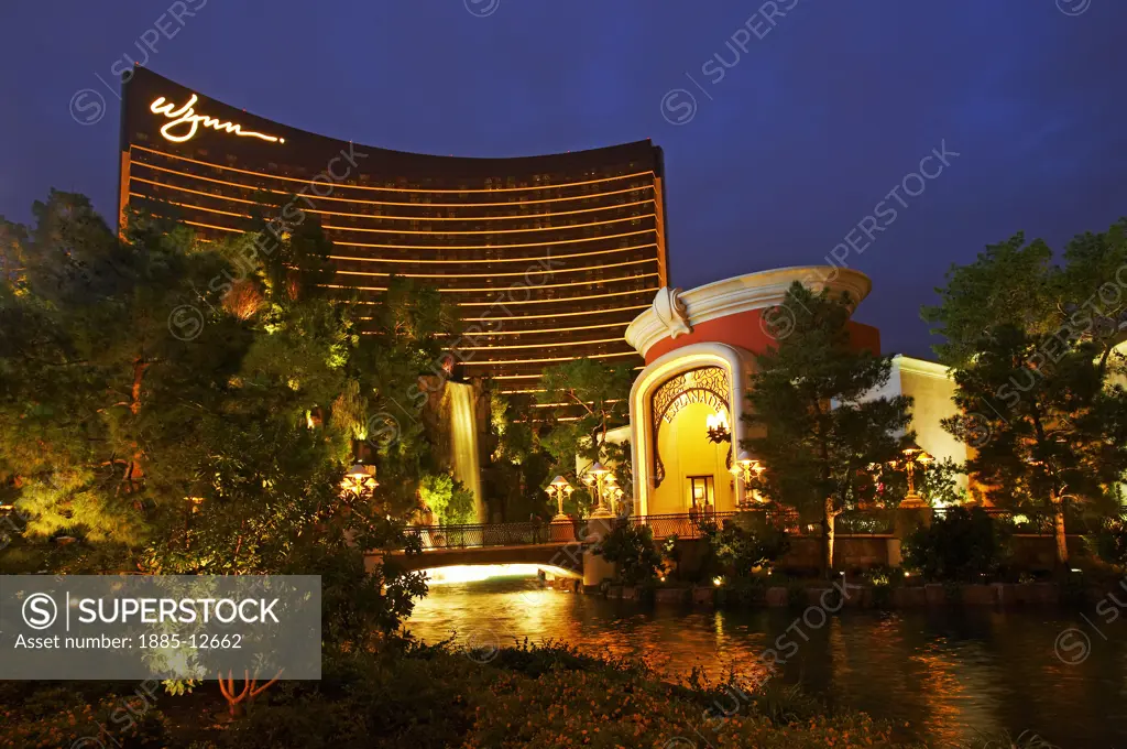 USA, Nevada, Las Vegas, The Wynn Hotel and Casino at night