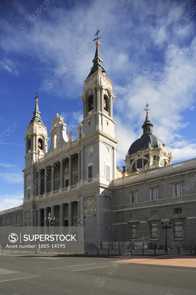 Spain, , Madrid, Catedral de la Almudena - facade