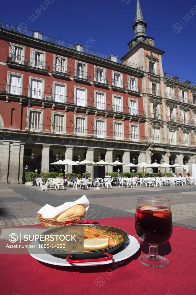 Spain, , Madrid, Plaza Mayor - Sangria and paella