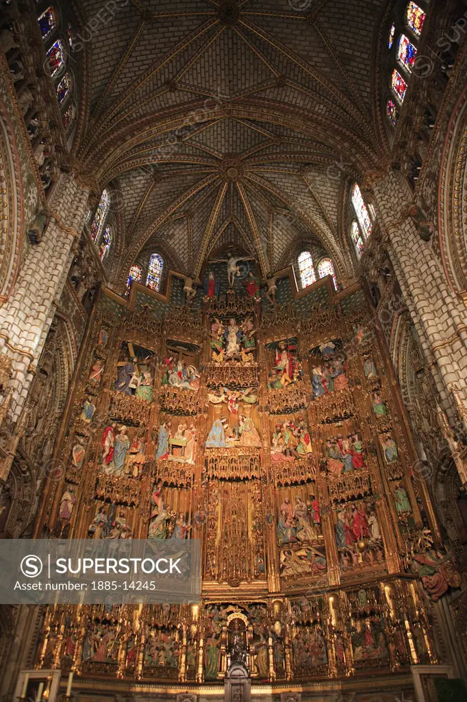 Spain, Castilla-La Mancha, Toledo, Cathedral interior - high altar reredos