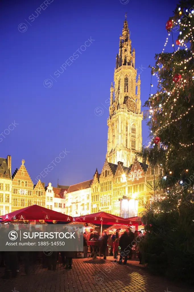 Belgium, Flanders, Antwerp, Grote Markt - cathedral and Christmas Market