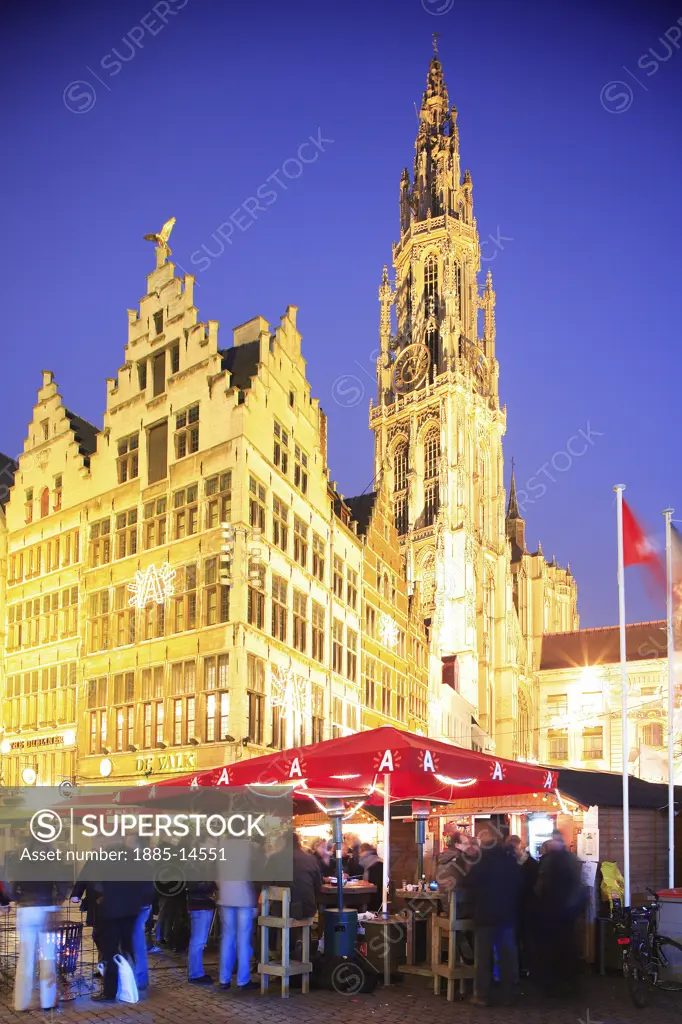 Belgium, Flanders, Antwerp, Grote Markt - cathedral and market