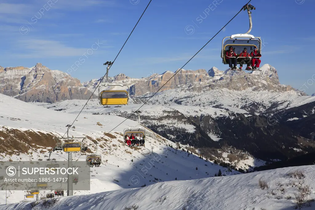 Italy, Trentino-Alto Adige, Passo Pordoi, Cable cars and Dolomites