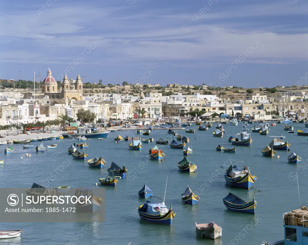 Maltese Islands, Malta, Marsaxlokk, View of bay with colourful fishing boats