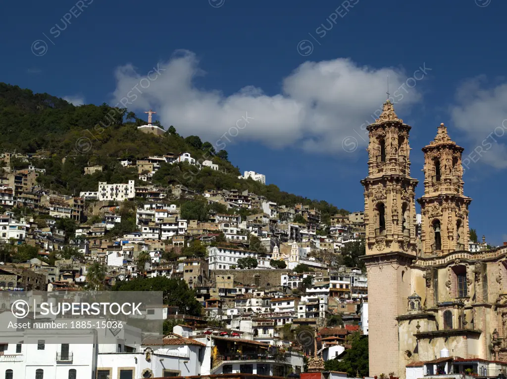 Mexico, Guerrero State, Taxco, Church of Santa Prisca and view over town